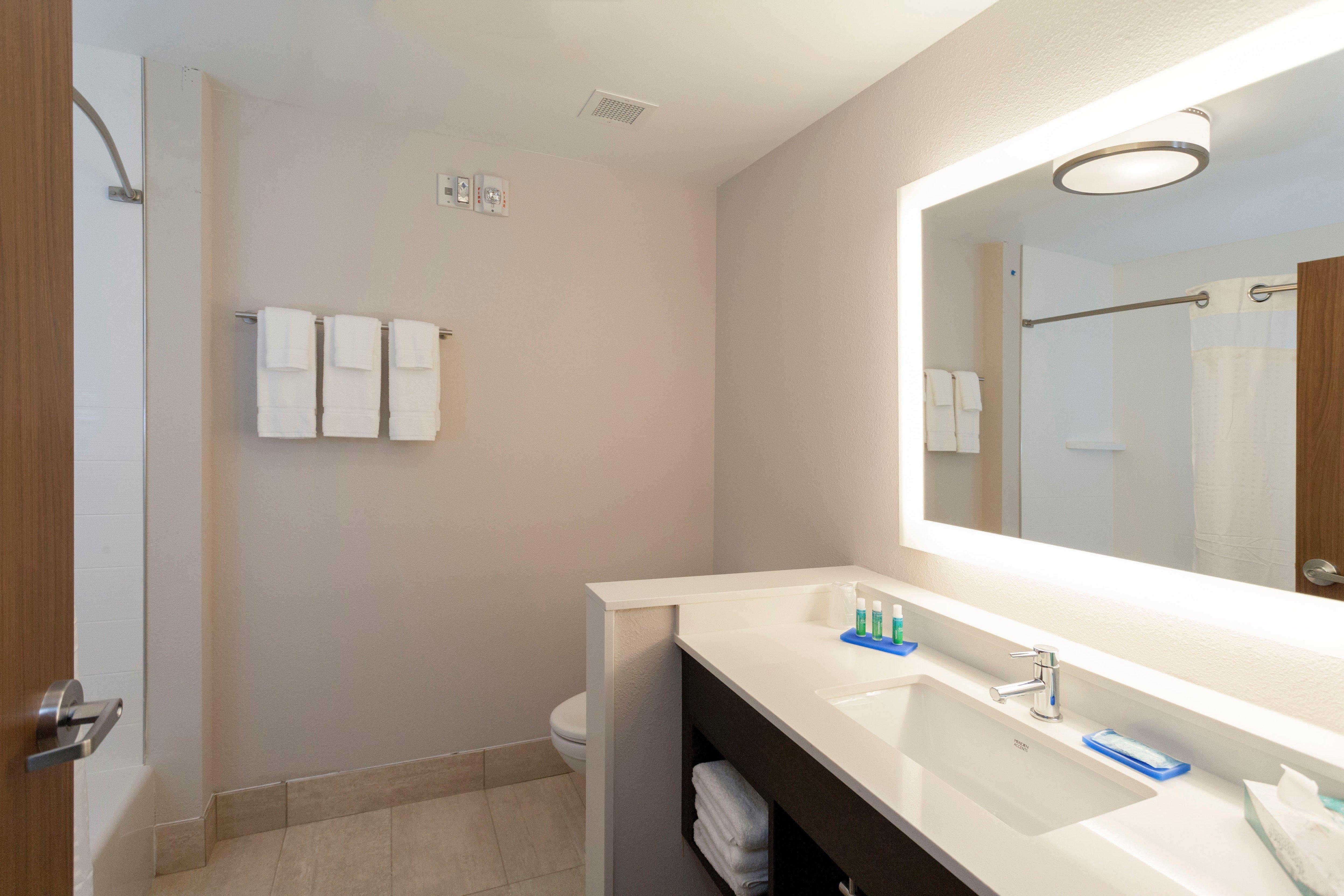 Holiday Inn Express & Suites - Dodge City By Ihg Ngoại thất bức ảnh