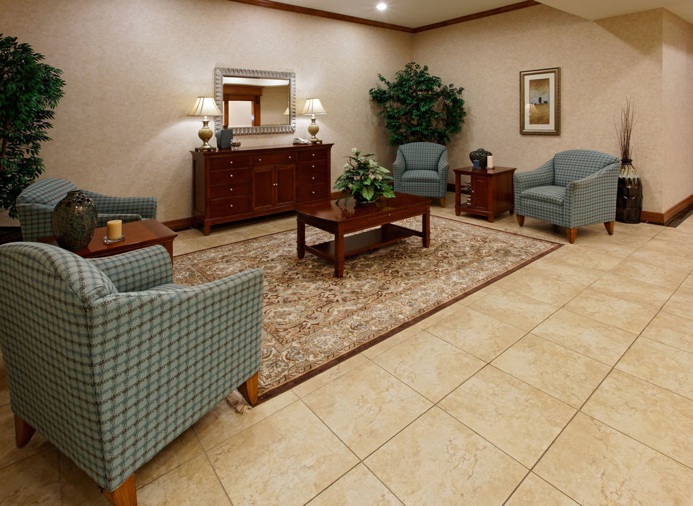 Holiday Inn Express & Suites - Dodge City By Ihg Ngoại thất bức ảnh